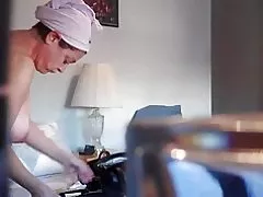 Teta gole skrivene kamere